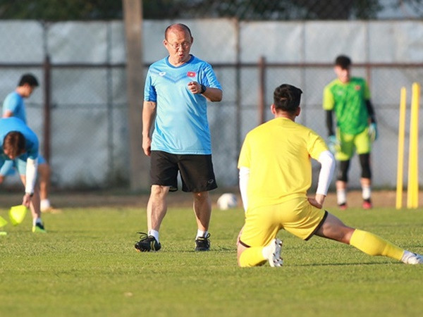 U23 Việt Nam đóng quân cùng U23 Triều Tiên, thiết quân luật trước giải châu Á