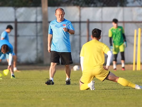 U23 Việt Nam đóng quân cùng U23 Triều Tiên, thiết quân luật trước giải châu Á