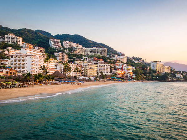 Công việc trong mơ: Được trả tiền tỷ để ở khách sạn hạng sang và đăng ảnh lên Instagram