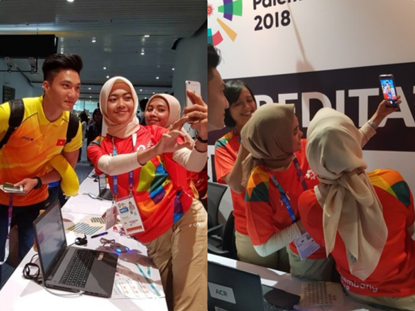 Dân mạng cười "ngất" với loạt ảnh chị em Indonesia mê mệt dàn cầu thủ U23 Việt Nam