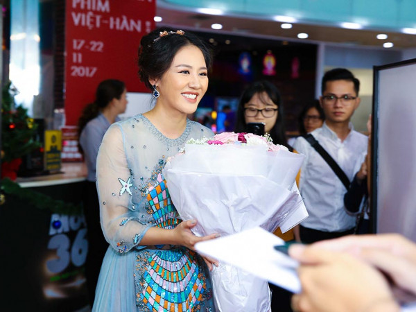 Văn Mai Hương kể về chuyện tình của chính mình trong MV mới