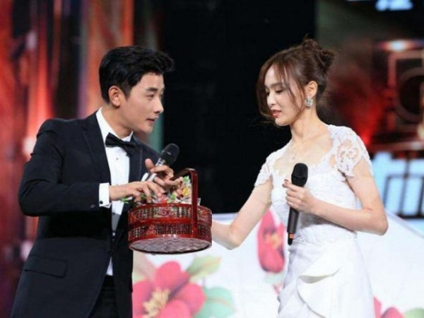 Đôi bên không chịu thừa nhận nhưng hành động này chứng minh Đường Yên - La Tấn sắp kết hôn 