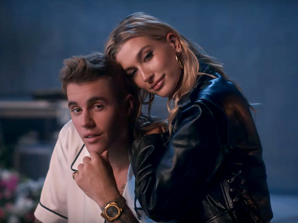 Trở thành “chồng người ta”, Justin Bieber tung ngay “bài ca nịnh vợ” cùng Dan & Shay