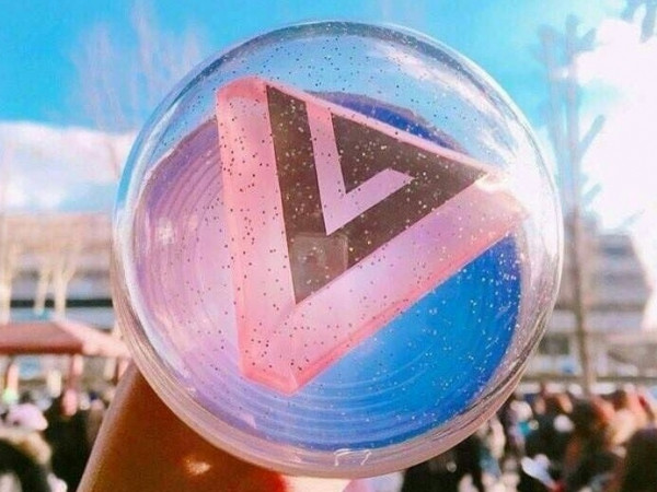 Carat Bong hay chuyện về cây đũa phép kỳ diệu của các phù thủy nhà Seventeen