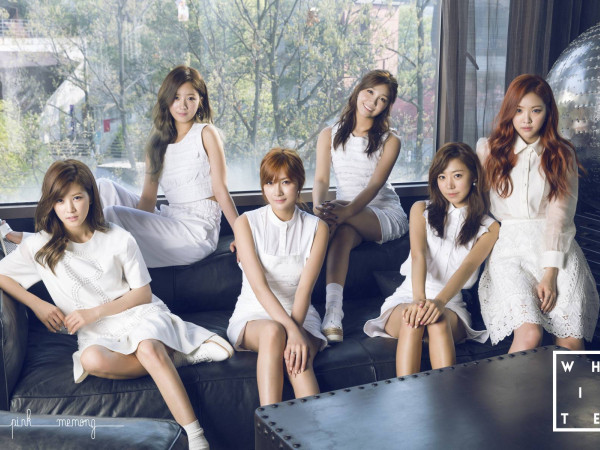 Năm mới đã đến nhưng Apink vẫn chưa thoát được những lời đe dọa đặt bom