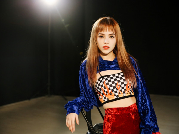 "Cổ máy nhảy SGirls" ra mắt MV phiên bản Dance tặng fan