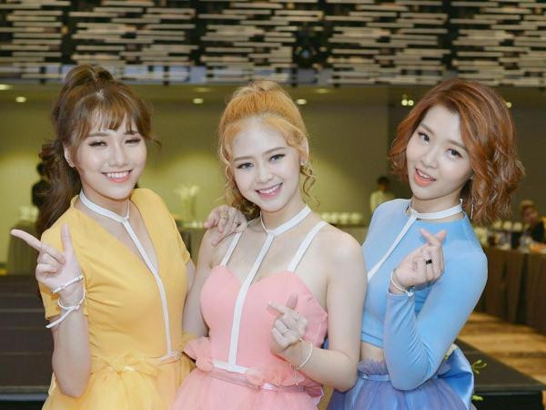 Trở lại với đội hình mới, LIME "đốn tim" SODA với hình ảnh kẹo ngọt và vũ đạo ấn tượng