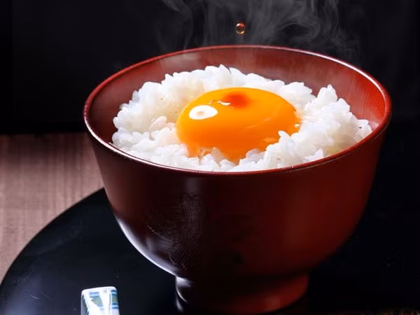Bí mật giúp người Nhật ăn cơm trứng sống không ngộ độc