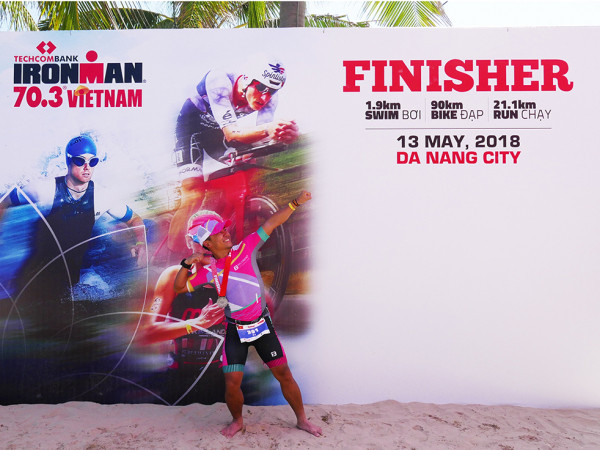 Rapper Tiến Đạt trở thành sao Việt đầu tiên chinh phục cuộc đua "Ironman 2018" khắc nghiệt