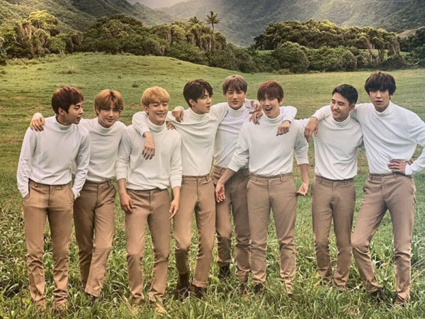 SM Ent bán tượng EXO vừa xấu phát hờn vừa đắt thế này, fan nào mua nổi?