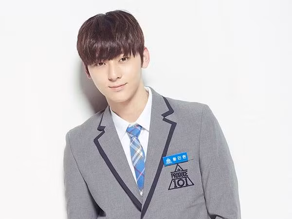 Thầy giáo và bạn học phản bác thông tin Minhyun (NU’EST) từng “ăn cắp xe đạp” 