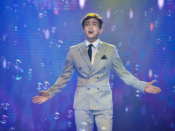 Cặp đôi Bảo Anh - Hồ Quang Hiếu cùng xuất hiện trong "Âm nhạc và Bước nhảy" tháng 9