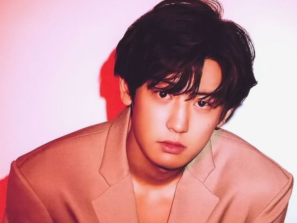 Nhờ EXO-L nhiệt tình giúp sức, Chanyeol tiếp tục lập được kỷ lục mới trên Instagram