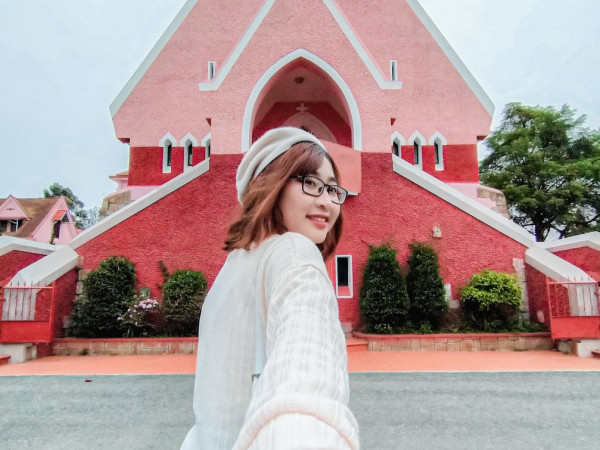 Chụp ảnh rong chơi Đà Lạt mùa này còn gì đỉnh hơn smartphone góc rộng Realme 5S