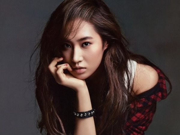 Nhói lòng nghe Yuri (SNSD) thổ lộ ước mơ được tổ chức fan meeting của riêng mình