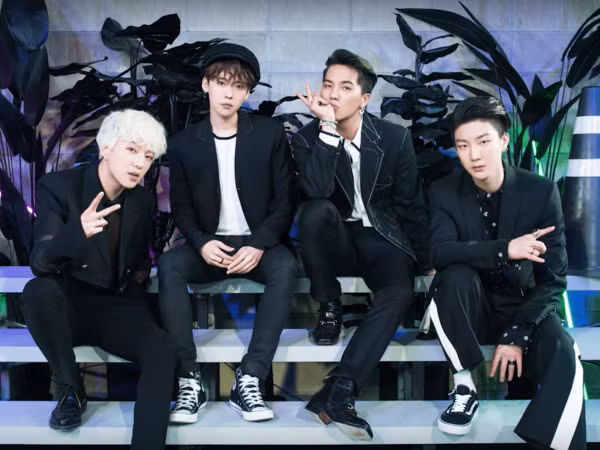 Tin vui đầu năm cho fan: WINNER quay MV ở Mỹ, chuẩn bị trở lại vào tháng sau