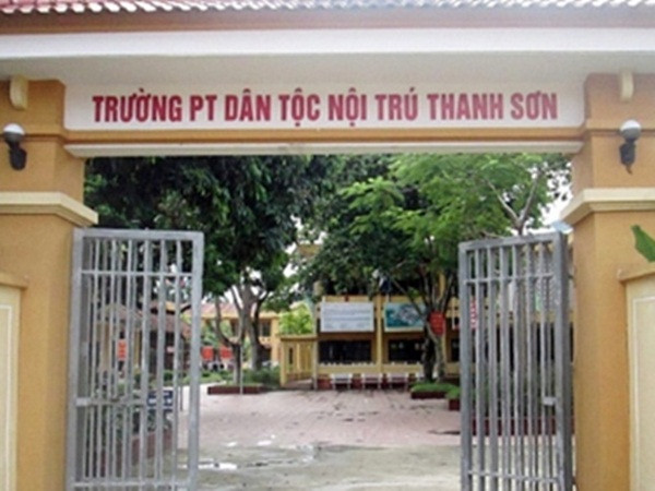 Nghi án Hiệu trưởng xâm hại hàng chục nam sinh: Công an đang xác minh