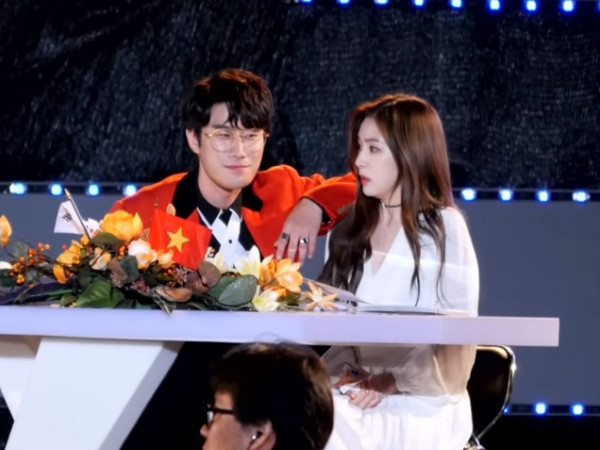 Rapper San E bị chỉ trích vì hành vi khiếm nhã đối với Irene và fan của Red Velvet