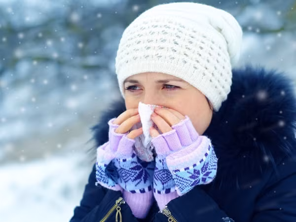 Làm thế nào để phân biệt được cảm lạnh và cảm cúm khi thời tiết miền Bắc quá giá lạnh?