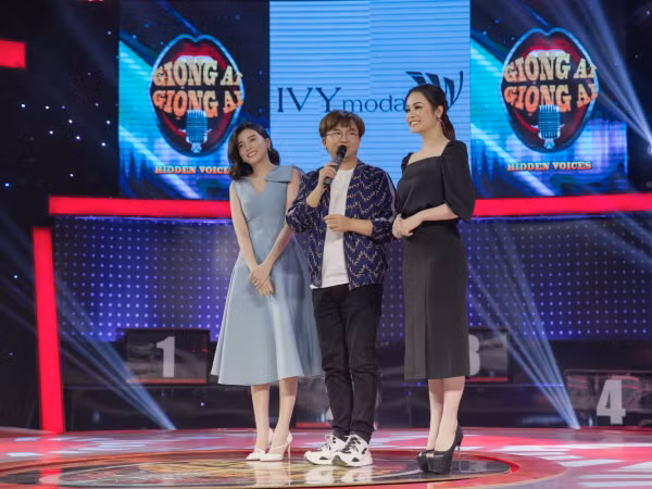 Cao Thái Hà và Nhật Kim Anh bất ngờ hội ngộ tại "Giọng ải giọng ai" 