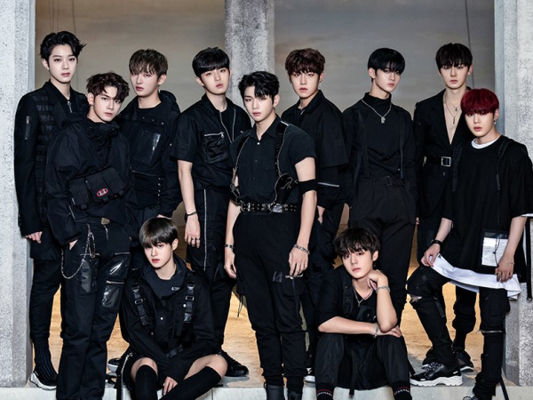 Fan phẫn nộ khi Wanna One chưa tan rã đã bị công ty chủ quản bỏ rơi