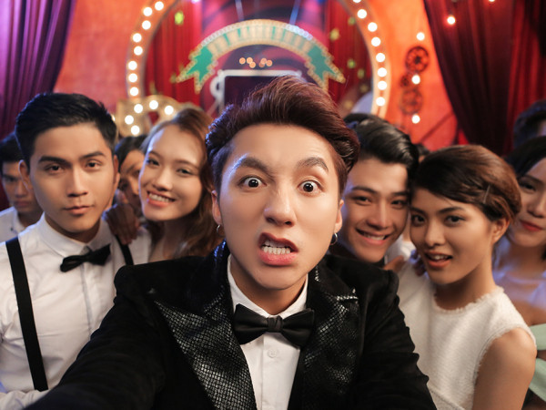 Sơn Tùng tiết lộ sở thích livestream giới thiệu các loại... trái cây mỗi khi có thời gian rảnh