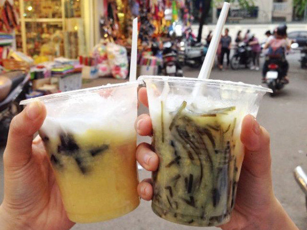 Sau chè dừa dầm, đến lượt chè rong biển khiến giới trẻ rần rần đi ăn thử