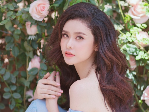 Bất ngờ trở lại, Trương Quỳnh Anh mạnh mẽ tuyên ngôn: "Yếu đuối cho ai xem"