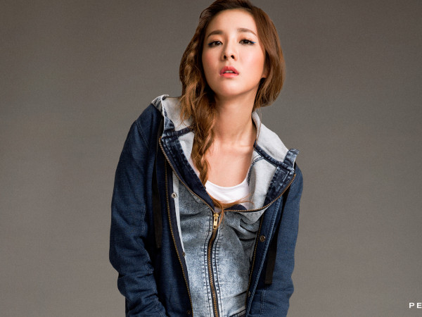 Sau khi 2NE1 tan rã, Dara hoang mang và phải làm rất nhiều điều mình không hề yêu thích