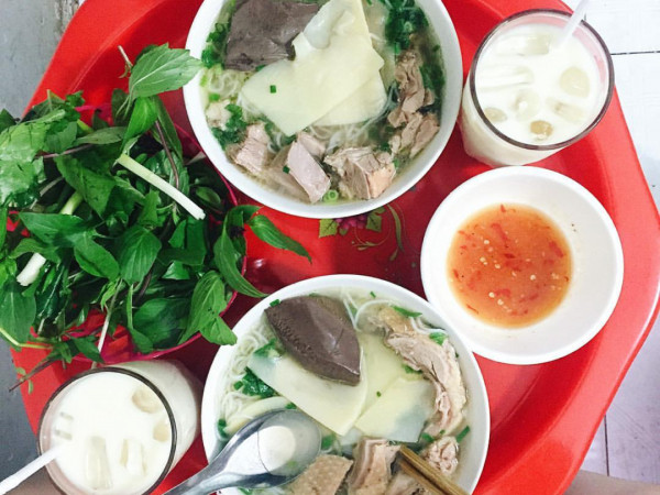 Trưa nay "măm" gì: Thèm bún ngan đến ngay phố Hàng Thiếc