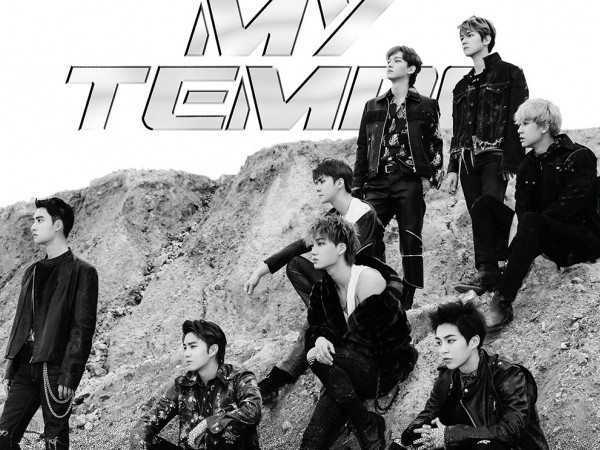 Đâu chỉ stylist của Red Velvet, đội thiết kế của SM Ent cũng làm việc không có tâm