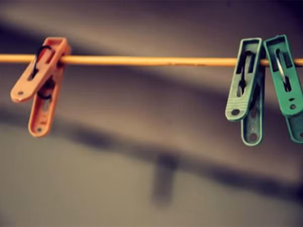 Những trái tim đang lớn: Phải làm gì khi trái tim bạn rung rinh trước “người thứ ba”?