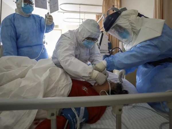 Dịch Covid-19 ở Trung Quốc: Phát hiện ca ủ bệnh dài hơn một tháng