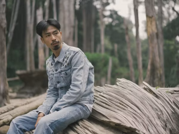 Rapper Đen "nhá hàng" teaser "Ngày khác lạ" được quay tại Đài Loan