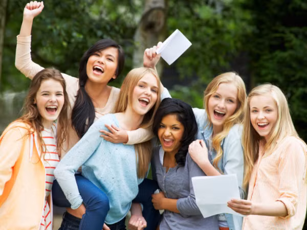 Ngoại hình không phải là yếu tố duy nhất khiến mọi người thấy bạn xinh đẹp
