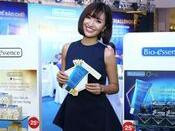 Mega Challenge – 1.000 Phụ nữ thách thức tẩy sạch mặt nạ tế bào da chết