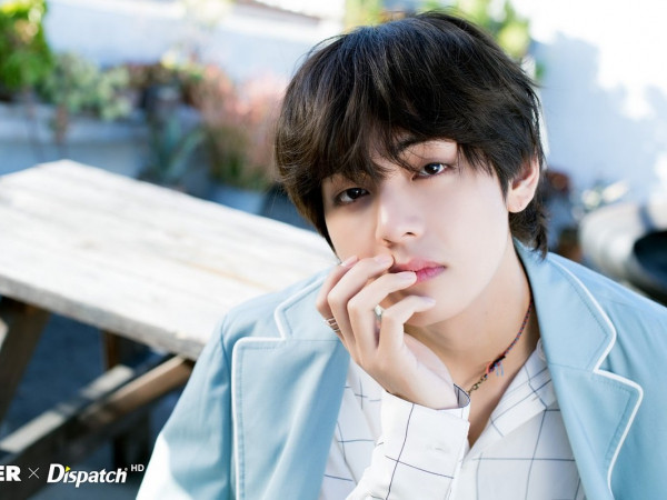 Trong K-Biz rộng lớn này, liệu còn nghệ sĩ nào mà V (BTS) chưa quen thân?