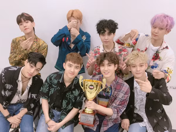 Ý chí giảm cân của rất nhiều EXO-L đã bị lung lay nghiêm trọng vì... EXO