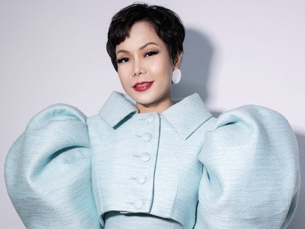 Nghệ sĩ Việt Hương xì-tin tham gia dự án phim sitcom ca nhạc dành cho tuổi mới lớn