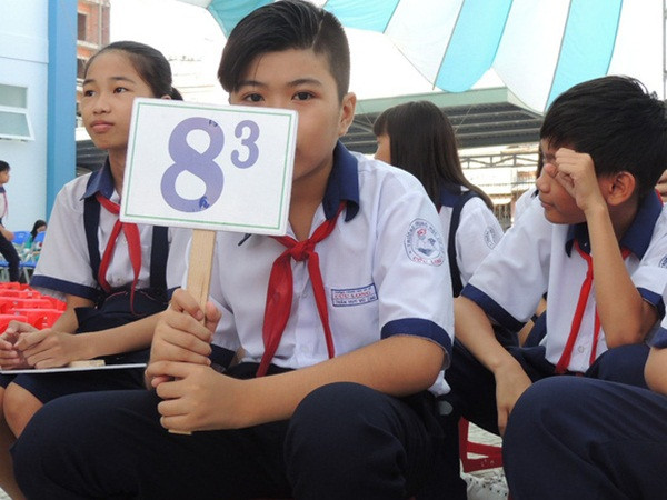 Miễn học phí, e ngại biến tướng khoản thu