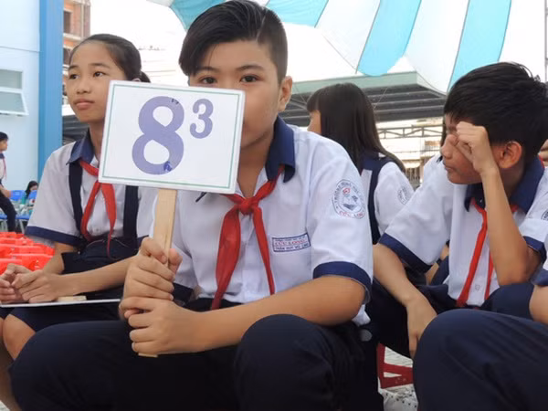 Miễn học phí, e ngại biến tướng khoản thu
