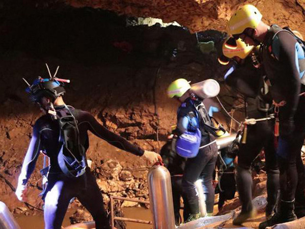 Hollywood sẽ làm phim bom tấn về cuộc giải cứu ở Thái Lan