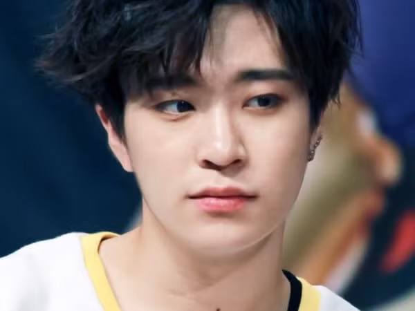 Fan tức giận khi Youngjae (GOT7) nhận được đề nghị nên giảm cân thật nhanh