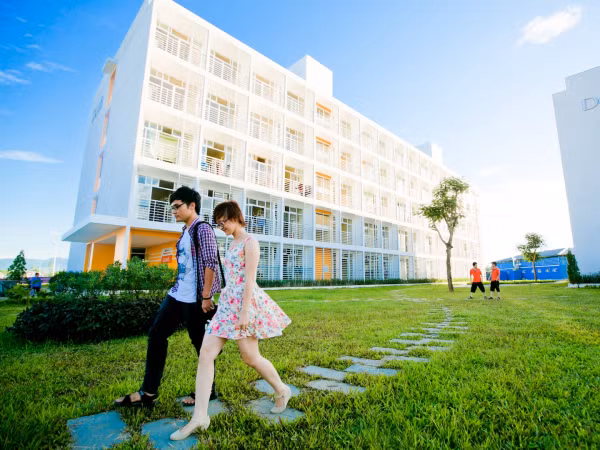 Đây có thể là những điều bạn lầm tưởng về đi học ở trường cách xa trung tâm thành phố