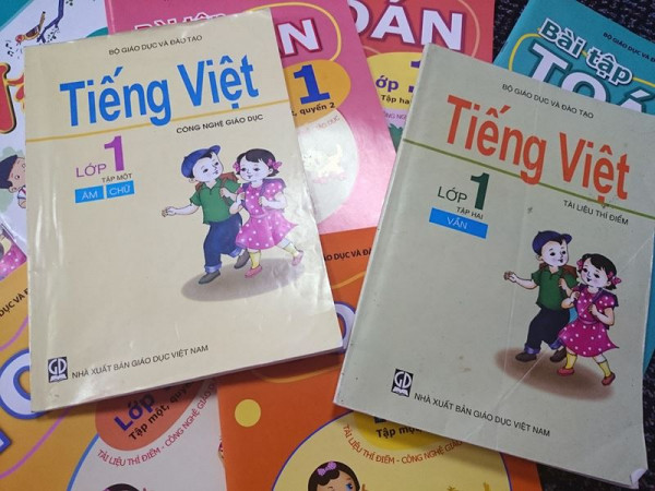 Từ cuộc tranh luận “đánh vần lạ”: Thay đổi đáng giá bao nhiêu?