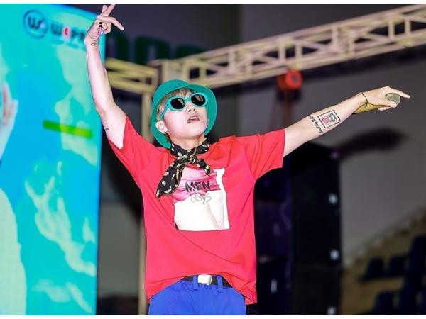 Từ quần yếm đến... quần què - hành trình thời trang của Sơn Tùng M-TP