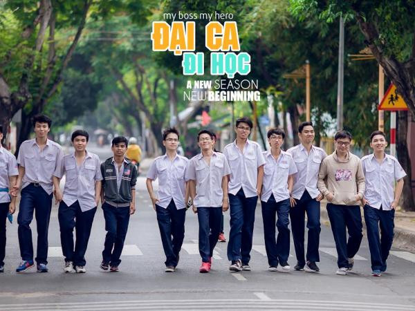 "Chạy mãi hết thanh xuân" phiên bản THPT Nguyễn Hữu Huân (TP.HCM)