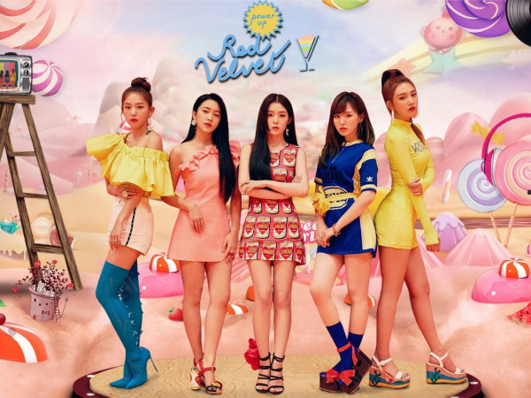 Phì cười xem cô giáo Seulgi dạy vũ đạo "Power Up" cho các tiền bối của SM Ent