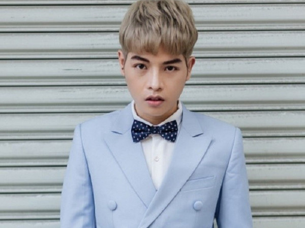 Đức Phúc livestream "hát chay" siêu ngọt, khoe gói 4G MobiFone cực đỉnh 