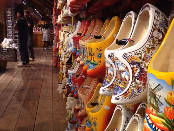 6 điều nhất định phải làm khi đến Amsterdam - Hà Lan